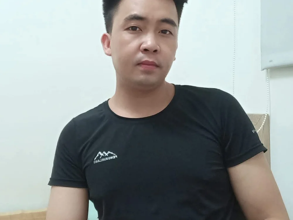 Honglau (Stripchat): fotod ja profiil