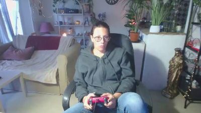 cerise132 – Webcam-Modell auf Cam4