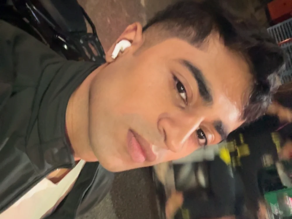 LIPGLOSSDAMAGE — Stripchat वेबकैम मॉडल: फ़ोटो