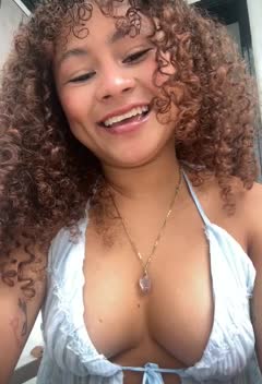 sofiapassionne ב-XloveCam: תמונות ופרופיל