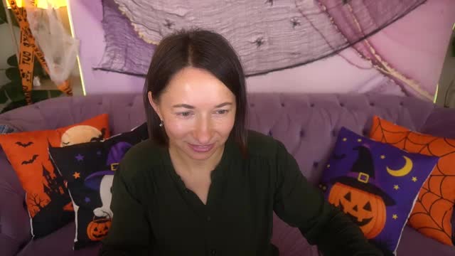 zoeywild në XloveCam: foto dhe profili