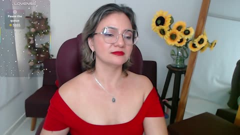 ana-milf (BongaCams): nuotraukos, profilis