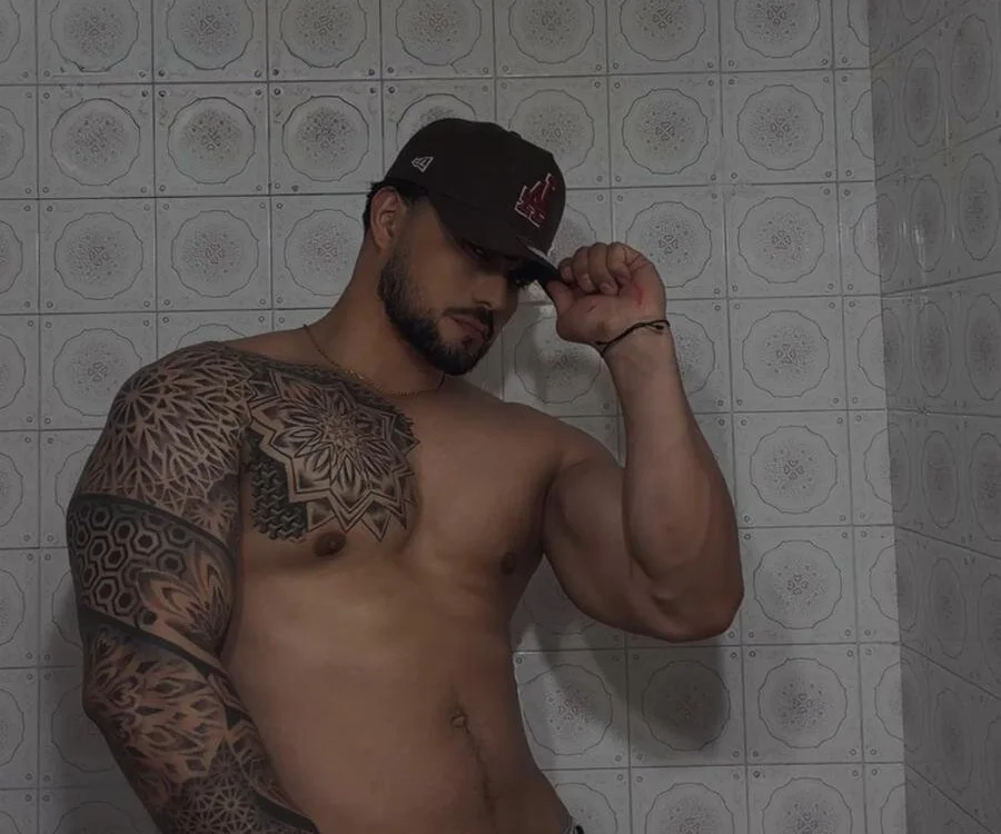 mustafa_kyng na Stripchat: fotky a profil