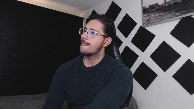 aaron-stark na Flirt4Free: zdjęcia i profil