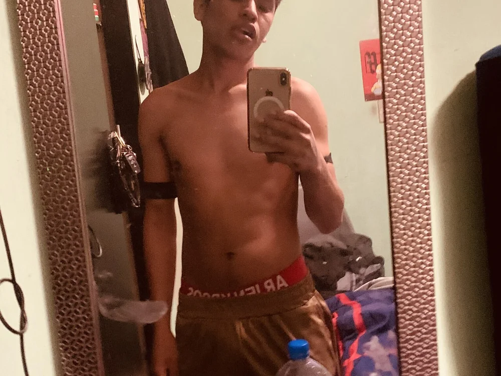 Preview photo of webcam model Harley_25 on Stripchat