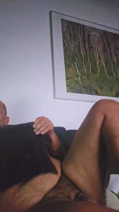 pasmorbazotfne3 na Cam4: slike in profil