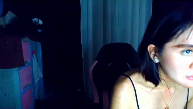claire19xxx, webcammodell på Chaturbate: bilder
