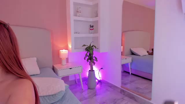 nathalyn05 — Chaturbate: ფოტოები და პროფილი