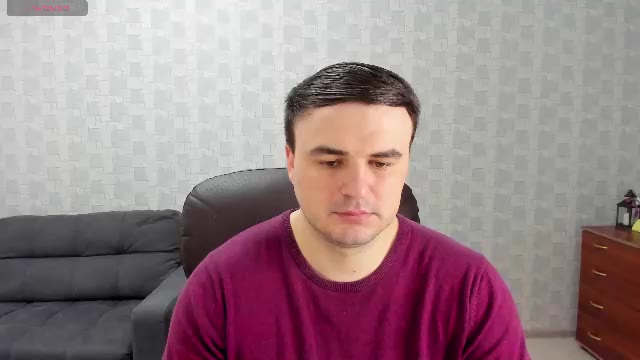 bruce_wayne94, model webcam de Chaturbate: fotos