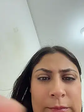 Angie_e – уебкам модел в Stripchat: снимки