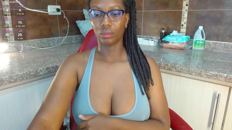 saramarks na XloveCam: fotky a profil