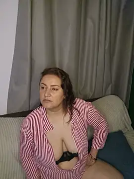 kitty_84 – уебкам модел в Stripchat: снимки
