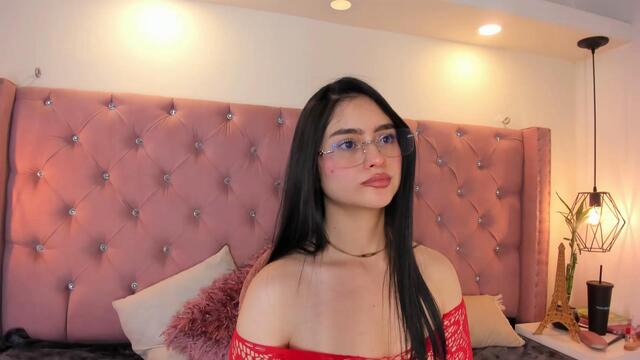 chloe-velasco — Flirt4Free ওয়েবক্যাম মডেল: ছবি