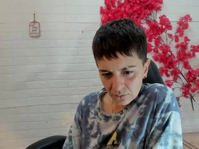hanna_hott11, webcammodell på Chaturbate: bilder