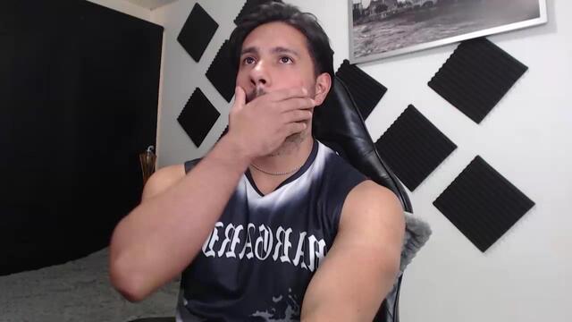 aaron-stark — Flirt4Free՝ լուսանկարներ և պրոֆիլ