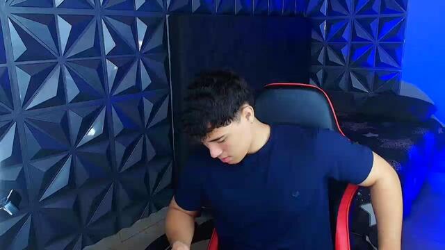 tyler-block, modelo webcam de Flirt4Free: fotos