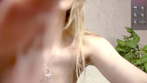 monasteela, modèle webcam BongaCams : photos