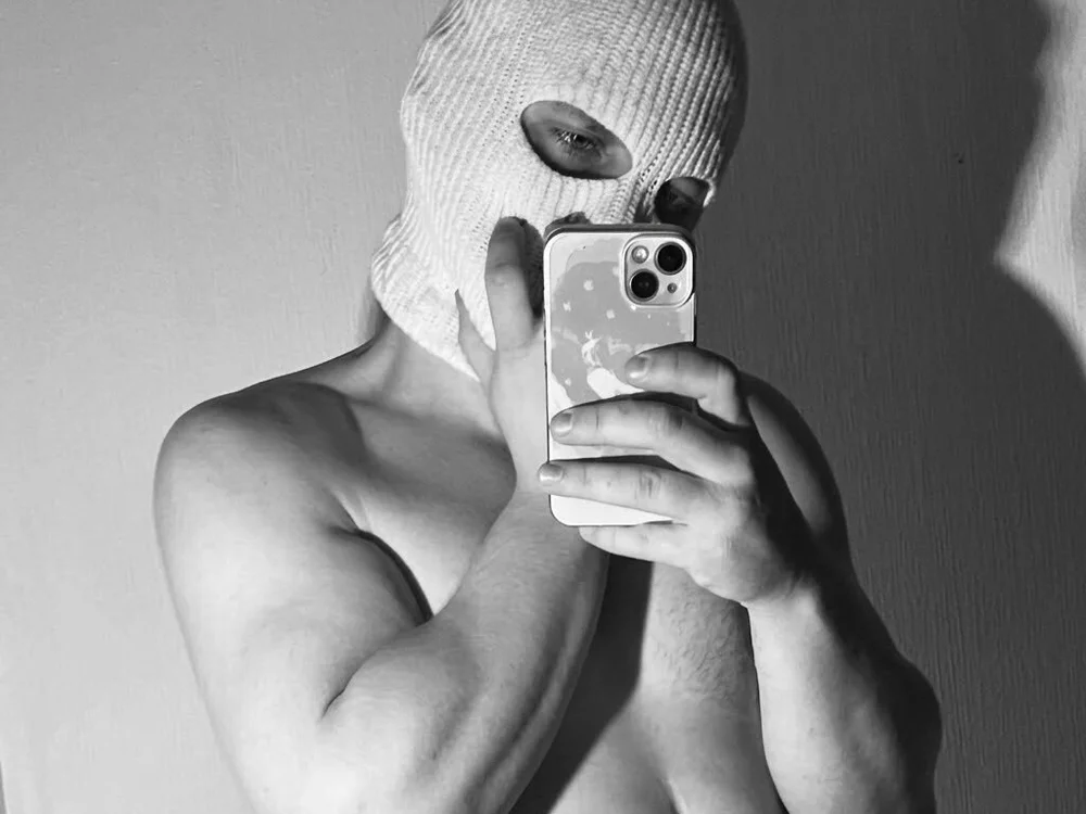 Big_boy-Small_girl në Stripchat: foto dhe profili