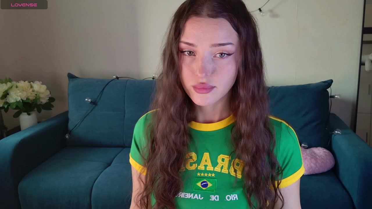 evasaylor (XloveCam): fotod ja profiil