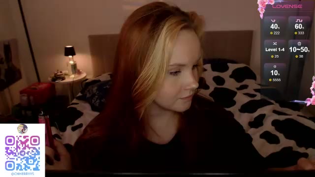 Фото вебкам-модели mi_cherry на Chaturbate