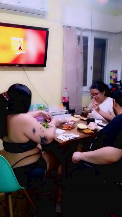 chun_, μοντέλο webcam στο Cam4