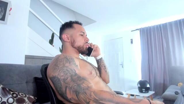 Preview photo of webcam model mason-page on Flirt4Free