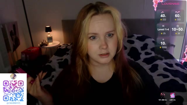 mi_cherry – Chaturbate modeli, fotoğraflar