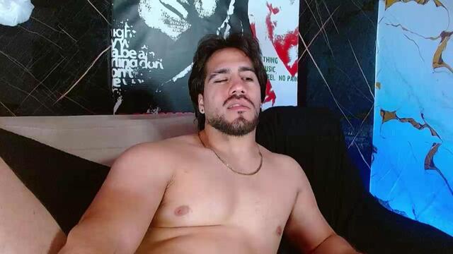 Preview photo of webcam model kyle-volkov on Flirt4Free
