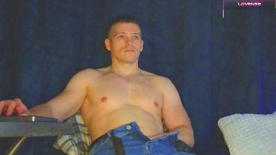 julianturner, model webcam pe Cam4: poze