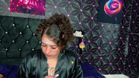 sharlotks: عارضة كاميرا ويب على BongaCams