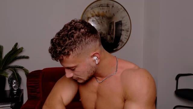 kai-and-yannis – Flirt4Free webkamerás modell