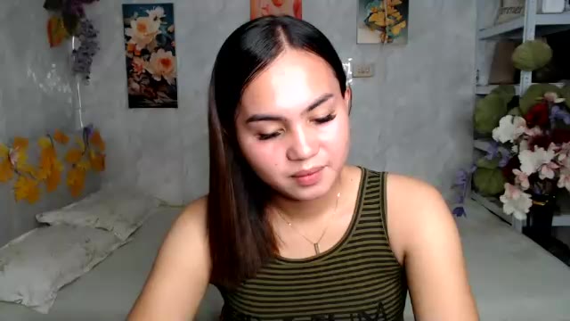 urasian_kat (Chaturbate): ảnh người mẫu webcam
