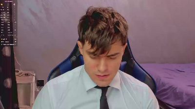 greekgod19 na Cam4: slike in profil