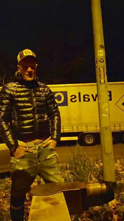 axelblows, model webcam pe Cam4: poze