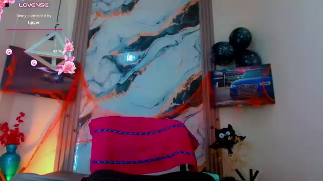 Preview photo of webcam model alexsandra_kiss on Chaturbate