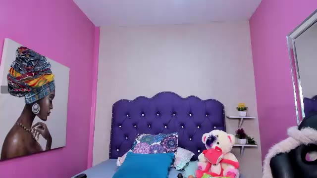 mara_summerr на Chaturbate: фото вебкам-моделі