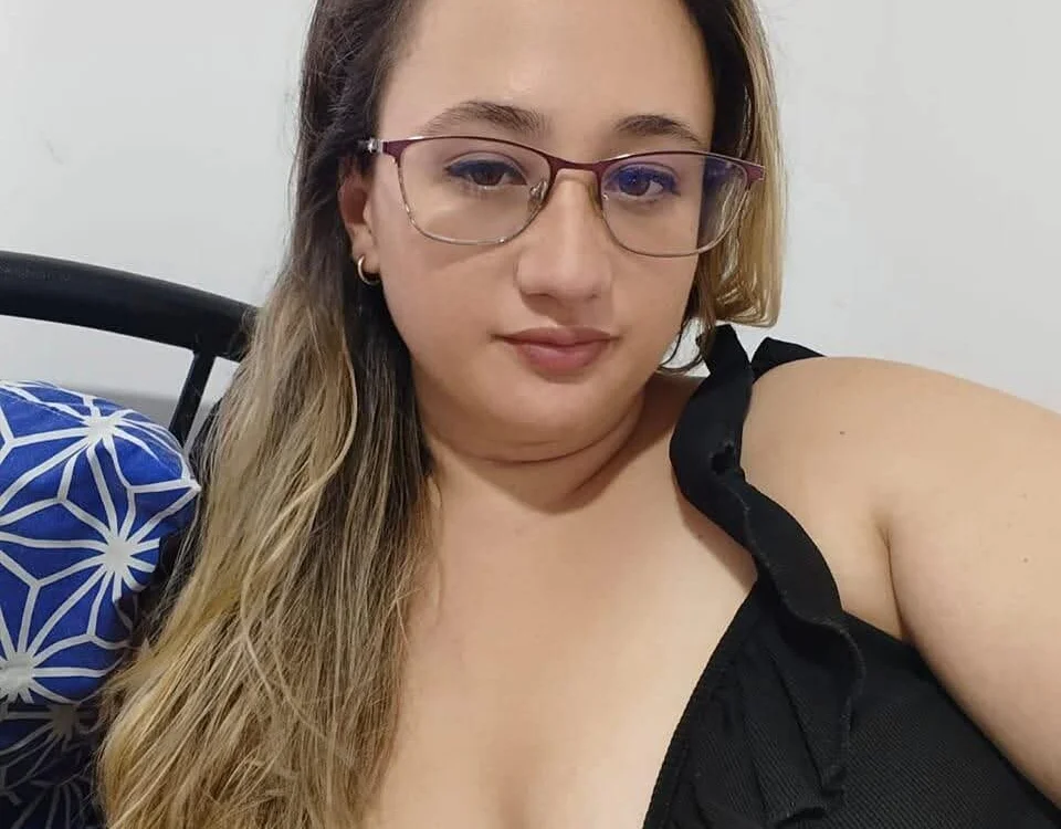 Preview photo of webcam model SweetCat_and_Jhonny on Stripchat