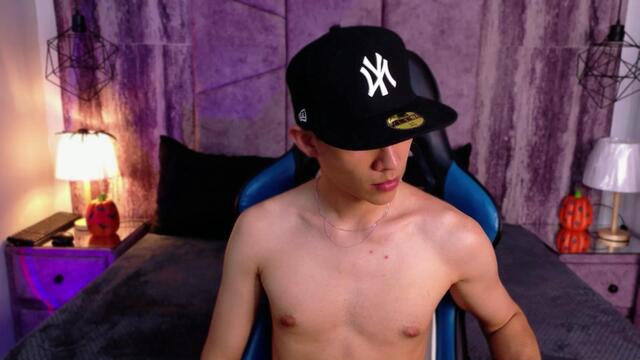 aaron-dayker, webcammodell på Flirt4Free: bilder