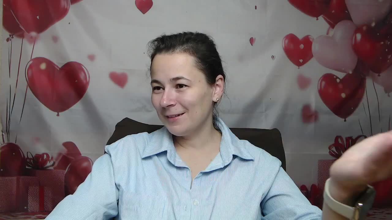 mariesho — XloveCam 直播模特：照片与资料