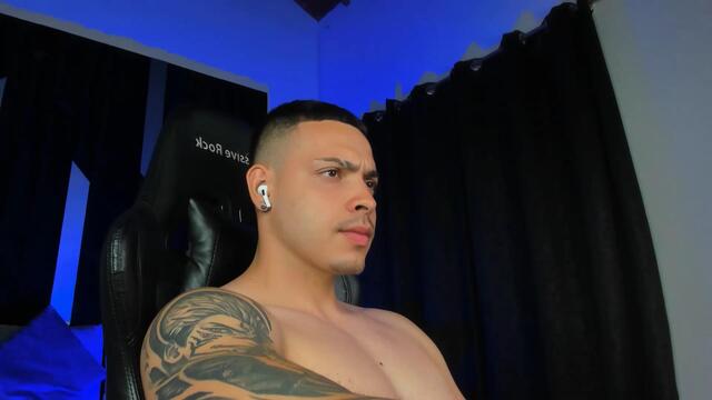 max-imperi, model webcam de Flirt4Free: fotos