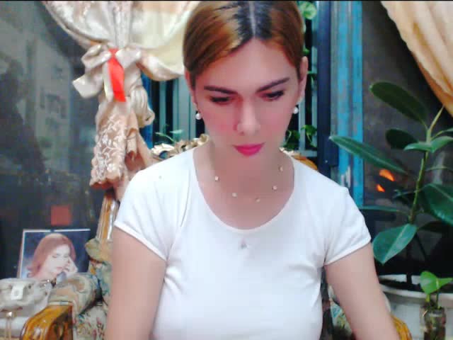 beautyqueents บน XloveCam: รูปภาพและโปรไฟล์