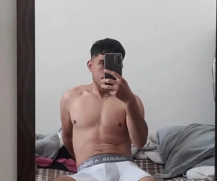 ianrice, webcammodel på Stripchat: fotos