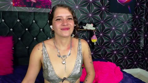 sharlotks na BongaCams: zdjęcia i profil