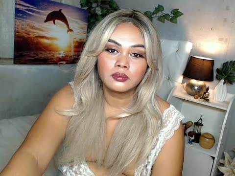 selenasummer16, webcam-malli (BongaCams): kuvat