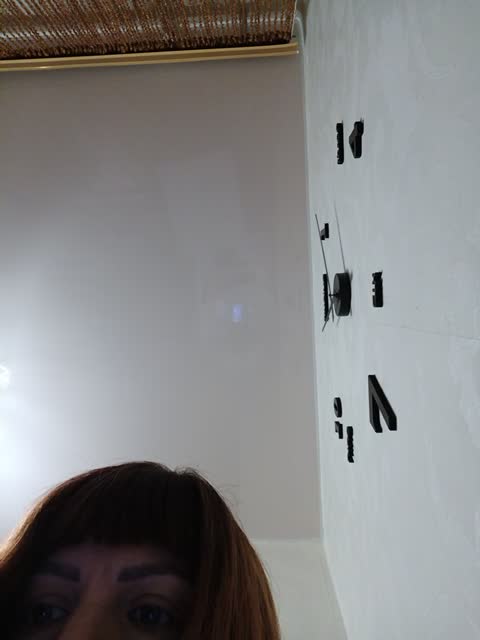 laylahottyx (XloveCam): ảnh người mẫu webcam