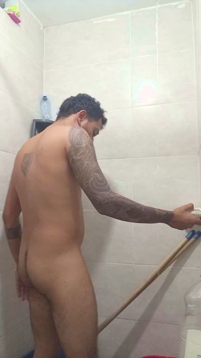 fuckboy_bbc: عارضة كاميرا ويب على Cam4