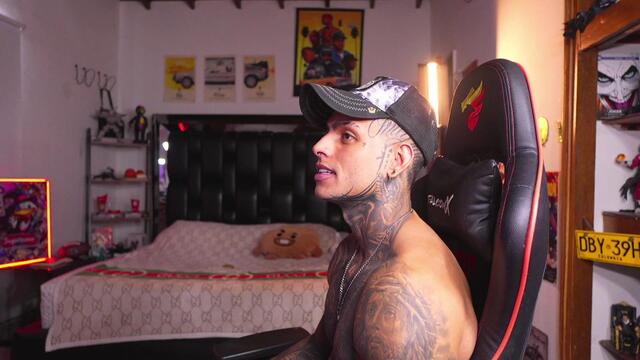 logan-hugh na Flirt4Free: slike in profil