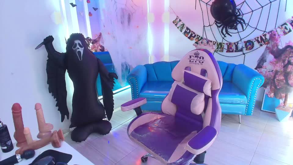 madamescarlett, modelo webcam de XloveCam: fotos