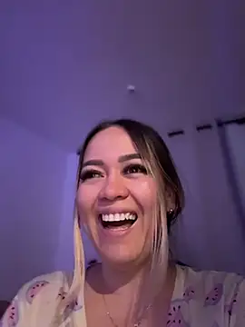 Danielavegax – уебкам модел в Stripchat: снимки