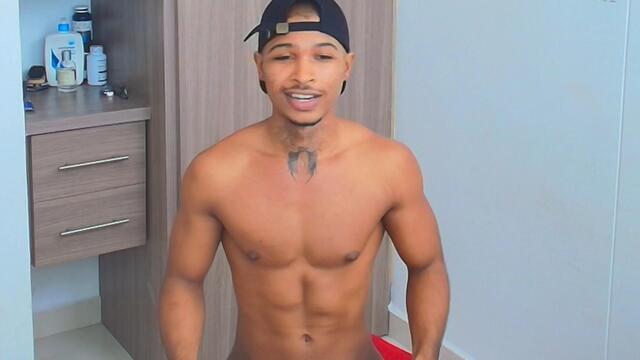 Preview photo of webcam model cassian-gold on Flirt4Free